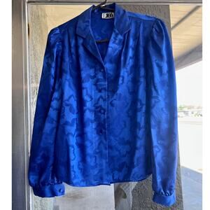 Vintage 1980's 166 One Sixty Six silky flowy button down floral top size M